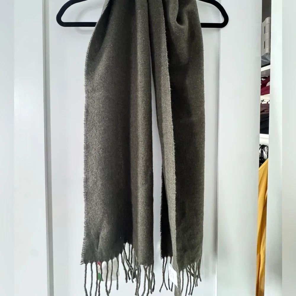 Cozy Olive Green Scarf